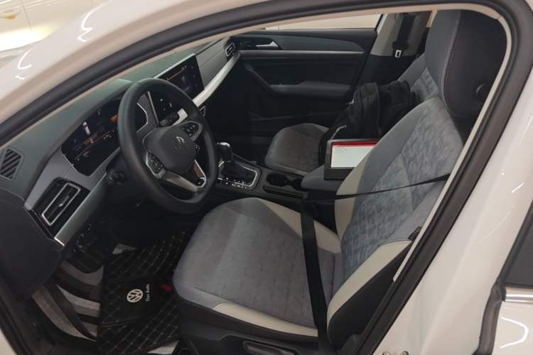 Used Volkswagen Lavida 2023 280TSI DSG Full-Comfort Edition Left Front Seat