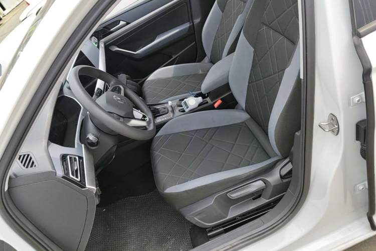 Used Volkswagen Lavida 2023 1.5L Automatic De Yi Edition Left Front Seat