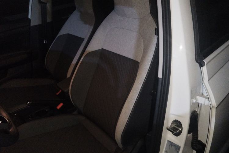 Used Volkswagen Lavida 2023 New Sharp 1.5L Automatic Excellent New Edition Left Front Seat