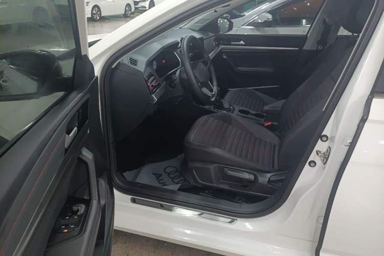 Used Volkswagen Lavida 2023 280TSI DSG Starry Sky Deluxe Edition Left Front Seat