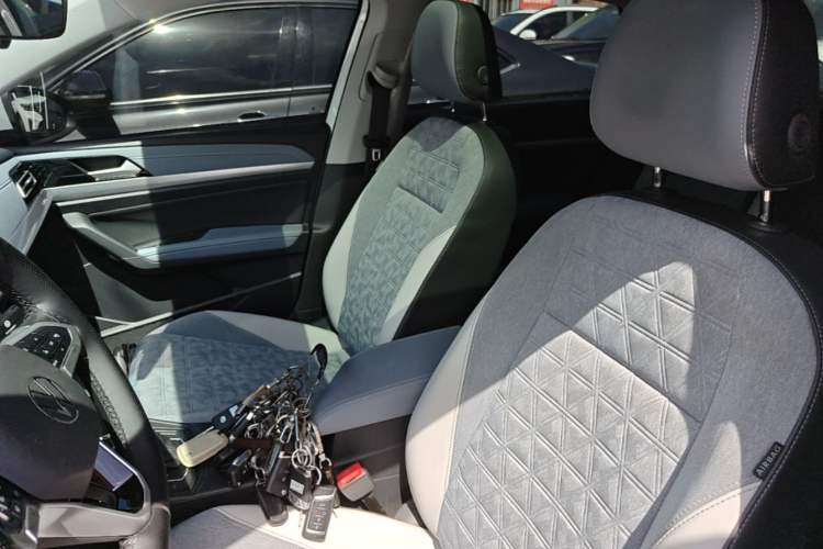 Used Volkswagen Lavida 2023 280TSI DSG Full-Comfort Edition Left Front Seat