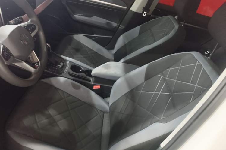 Used Volkswagen Lavida 2023 1.5L Automatic De Yi Edition Left Front Seat