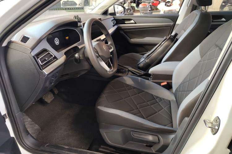 Used Volkswagen Lavida 2023 Revised 1.5L Automatic DeYi Edition Left Front Seat