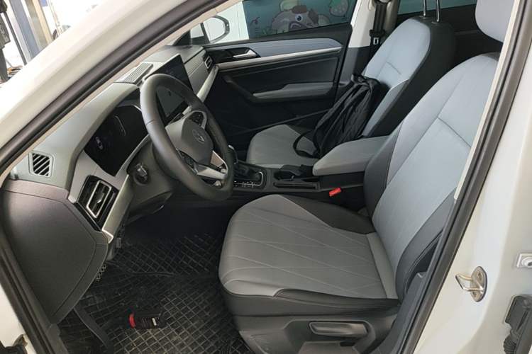 Used Volkswagen Lavida 2023 Revised Version 1.5L Automatic 5 Millionth Edition Left Front Seat