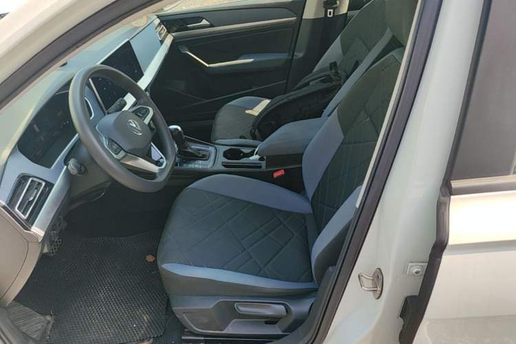 Used Volkswagen Lavida 2023 1.5L Automatic De Yi Edition Left Front Seat