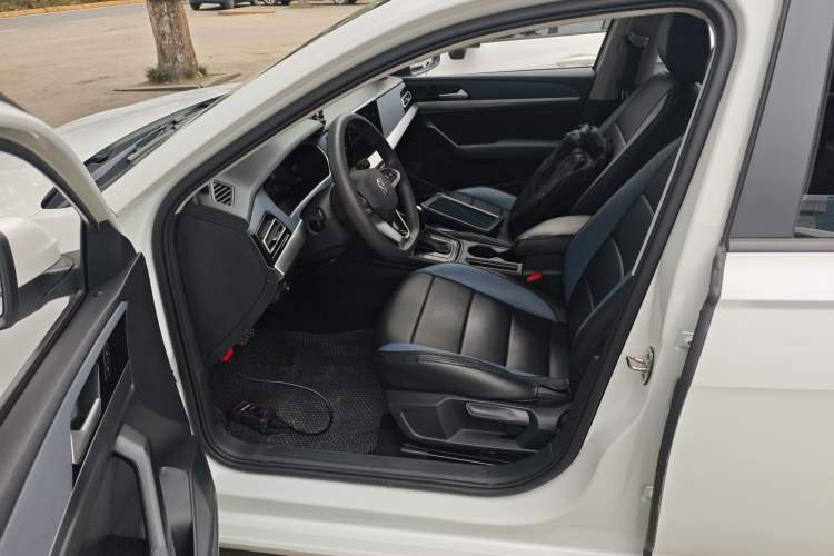 Used Volkswagen Lavida 2023 Revised 1.5L Automatic DeYi Edition Left Front Seat