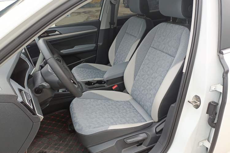 Used Volkswagen Lavida 2023 300TSI DSG Full-Comfort Edition Left Front Seat