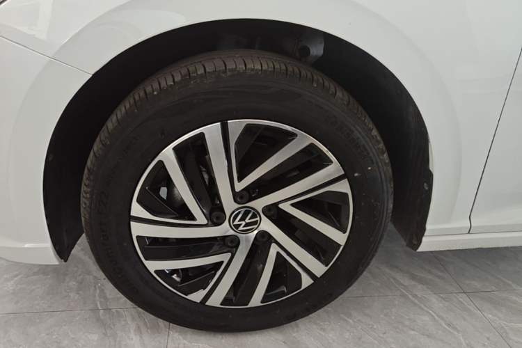Used Volkswagen Lavida 2023 280TSI DSG Full-Comfort Edition Left Front Wheel Hub