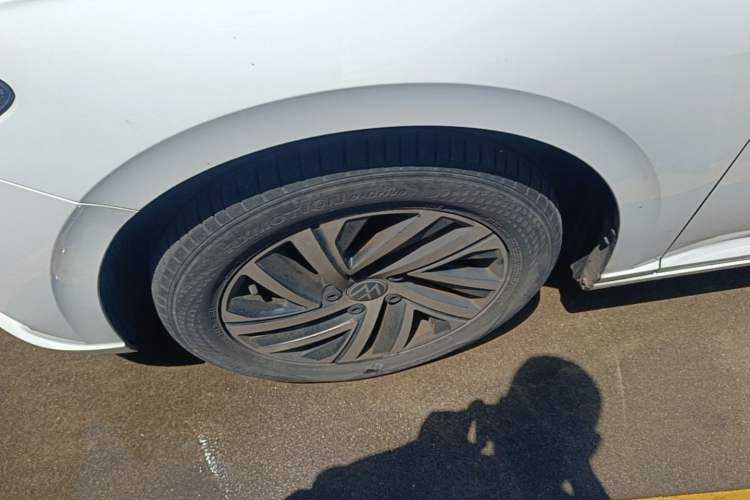 Used Volkswagen Lavida 2023 280TSI DSG Full-Comfort Edition Left Front Wheel Hub