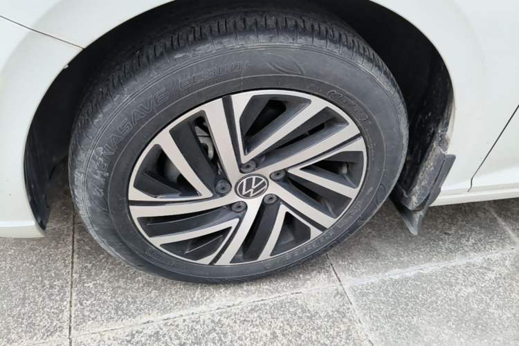 Used Volkswagen Lavida 2023 280TSI DSG Full-Comfort Edition Left Front Wheel Hub