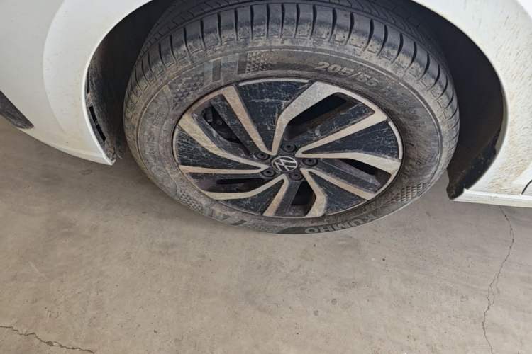 Used Volkswagen Lavida 2023 New Sharp 1.5L Automatic New Wish Edition Left Front Wheel Hub