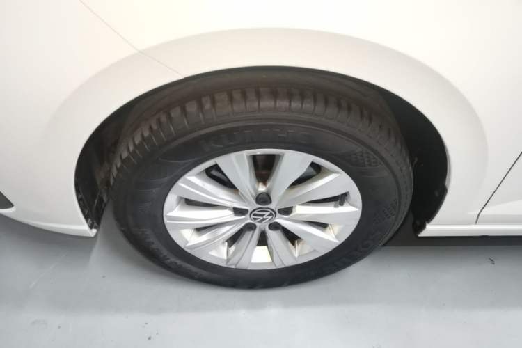 Used Volkswagen Lavida 2023 New Rui 1.5L Automatic New Yi Edition Left Front Wheel Hub