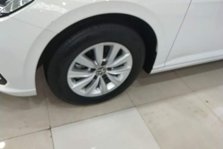 Used Volkswagen Lavida 2023 Revised 1.5L Automatic DeYi Edition Left Front Wheel Hub