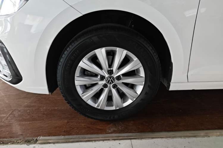 Used Volkswagen Lavida 2023 New Sharp 1.5L Automatic Excellent New Edition Left Front Wheel Hub