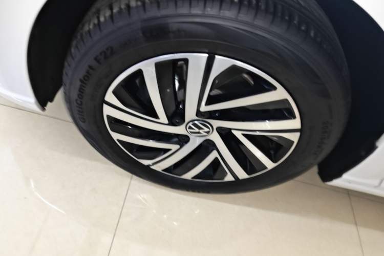Used Volkswagen Lavida 2023 300TSI DSG Full-Comfort Edition Left Front Wheel Hub