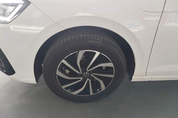 Used Volkswagen Lavida 2023 New Sharp 1.5L Automatic New Wish Edition Left Front Wheel Hub