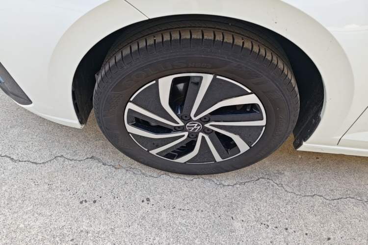 Used Volkswagen Lavida 2023 New Sharp 1.5L Automatic New Wish Edition Left Front Wheel Hub