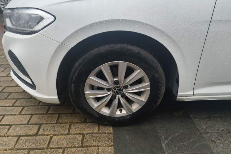 Used Volkswagen Lavida 2023 1.5L Automatic De Yi Edition Left Front Wheel Hub