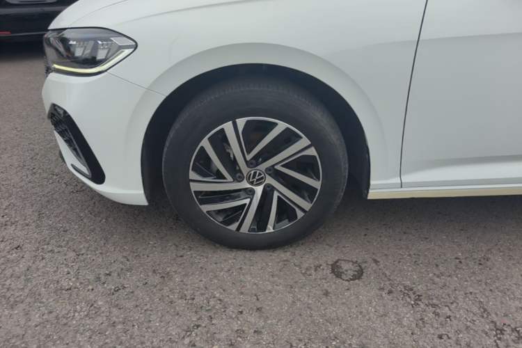 Used Volkswagen Lavida 2023 280TSI DSG Starry Sky Deluxe Edition Left Front Wheel Hub