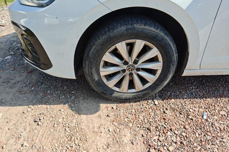 Used Volkswagen Lavida 2023 New Rui 1.5L Automatic New Yi Edition Left Front Wheel Hub