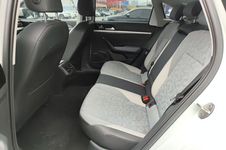 Used Volkswagen Lavida 2023 280TSI DSG Full-Comfort Edition Left Rear Seat