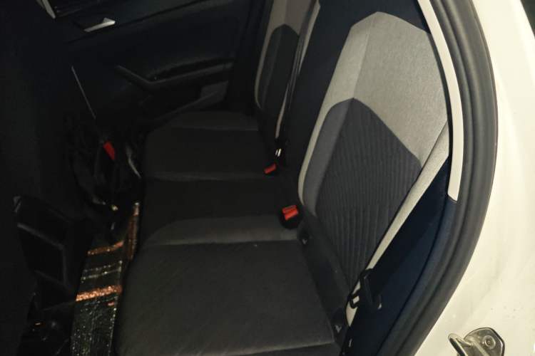 Used Volkswagen Lavida 2023 New Sharp 1.5L Automatic Excellent New Edition Left Rear Seat