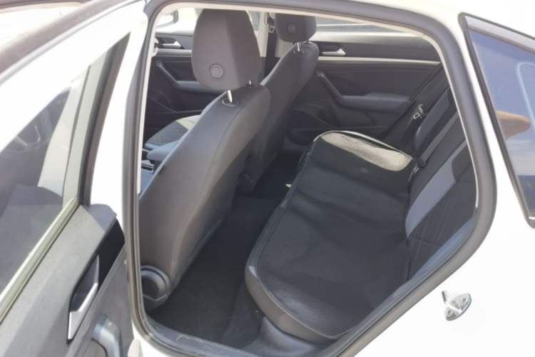 Used Volkswagen Lavida 2023 1.5L Automatic De Yi Edition Left Rear Seat