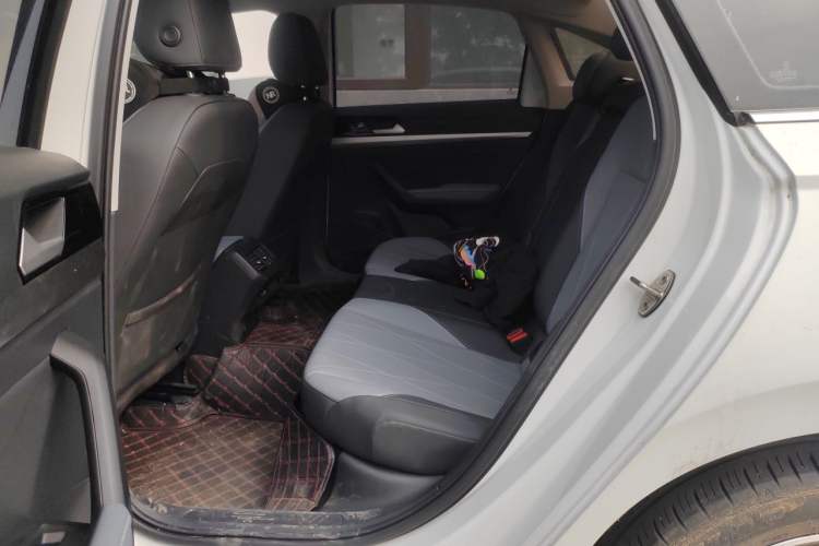 Used Volkswagen Lavida 2023 1.5L Automatic 5 Million Edition Left Rear Seat