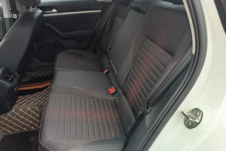 Used Volkswagen Lavida 2023 300TSI DSG Starry Full-Comfort Edition Left Rear Seat