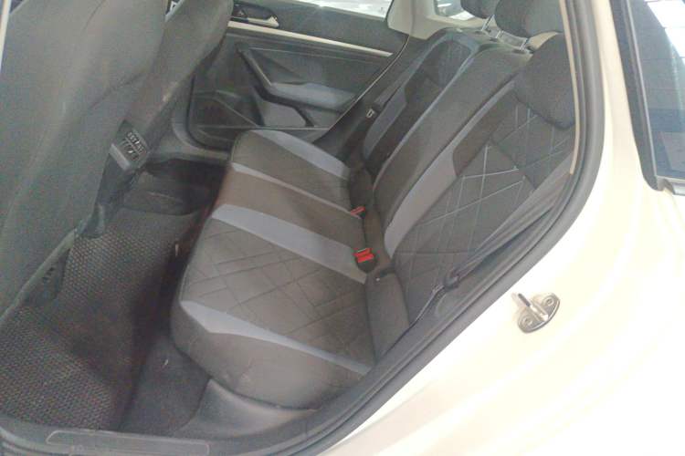 Used Volkswagen Lavida 2023 1.5L Automatic De Yi Edition Left Rear Seat