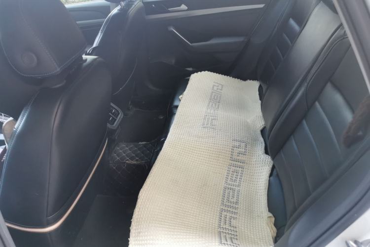 Used Volkswagen Lavida 2023 Revised 1.5L Automatic DeYi Edition Left Rear Seat