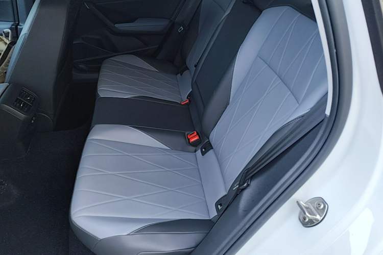 Used Volkswagen Lavida 2023 Revised Version 1.5L Automatic Starry Sky Edition – 5 Million Units Left Rear Seat