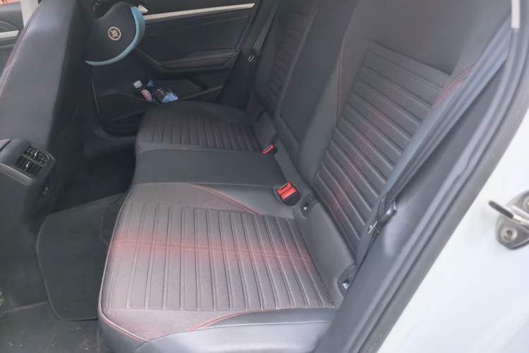 Used Volkswagen Lavida 2023 300TSI DSG Starry Full-Comfort Edition Left Rear Seat