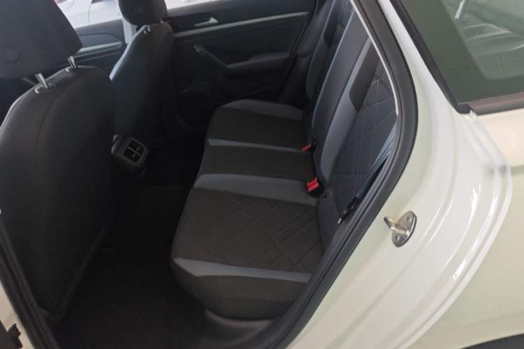 Used Volkswagen Lavida 2023 Revised 1.5L Automatic DeYi Edition Left Rear Seat