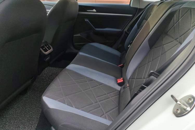 Used Volkswagen Lavida 2023 1.5L Automatic De Yi Edition Left Rear Seat