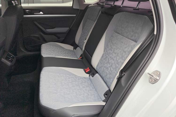Used Volkswagen Lavida 2023 1.5L Automatic Full-Comfort Edition Left Rear Seat