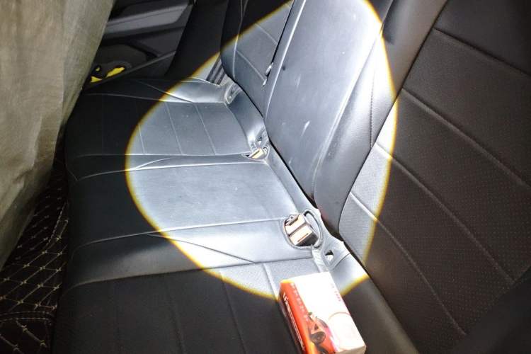 Used Volkswagen Lavida 2023 280TSI DSG Full-Comfort Edition Left Rear Seat