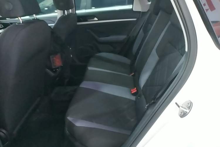 Used Volkswagen Lavida 2023 Revised 1.5L Automatic DeYi Edition Left Rear Seat