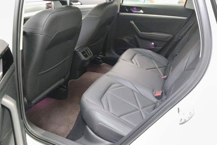 Used Volkswagen Lavida 2023 300TSI DSG Starry Sky Leading Edition Left Rear Seat