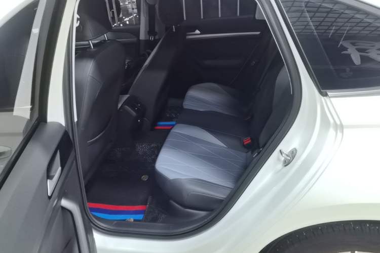 Used Volkswagen Lavida 2023 1.5L Automatic 5 Million Edition Left Rear Seat