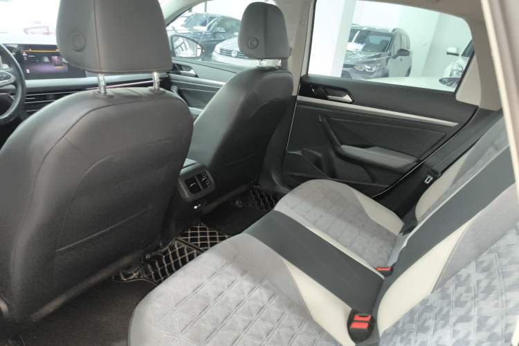 Used Volkswagen Lavida 2023 280TSI DSG Full-Comfort Edition Left Rear Seat