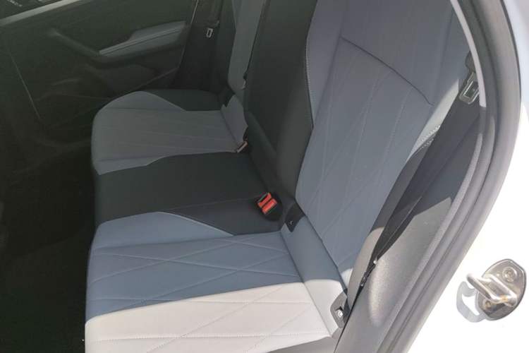 Used Volkswagen Lavida 2023 1.5L Automatic 5 Million Edition Left Rear Seat