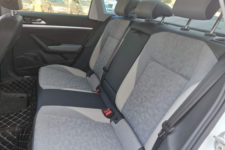 Used Volkswagen Lavida 2023 300TSI DSG Full-Comfort Edition Left Rear Seat