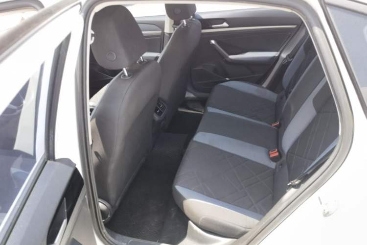 Used Volkswagen Lavida 2023 Revised 1.5L Automatic DeYi Edition Left Rear Seat