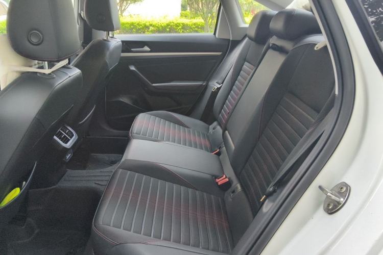 Used Volkswagen Lavida 2023 280TSI DSG Starry Sky Deluxe Edition Left Rear Seat