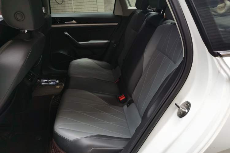 Used Volkswagen Lavida 2023 1.5L Automatic 5 Million Edition Left Rear Seat