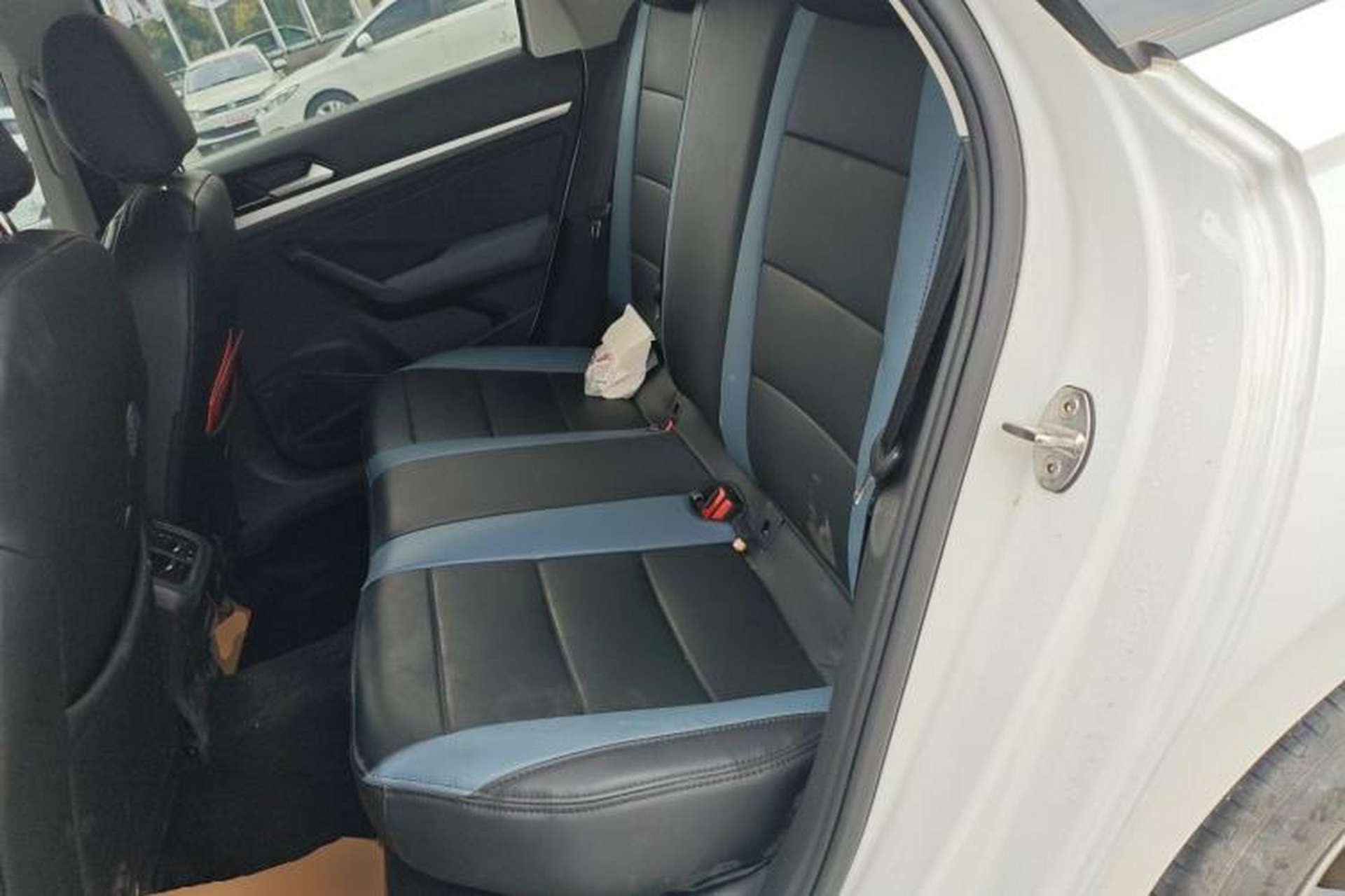 Used Volkswagen Lavida 2023 Revised 1.5L Automatic DeYi Edition Left Rear Seat