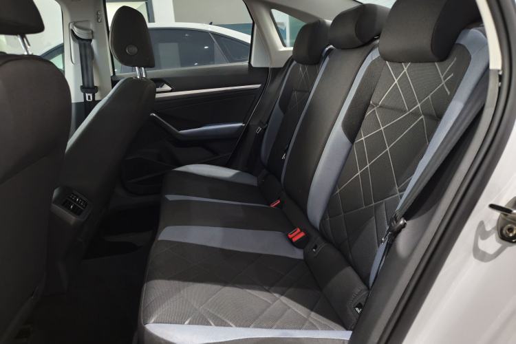 Used Volkswagen Lavida 2023 Revised 1.5L Automatic DeYi Edition Left Rear Seat
