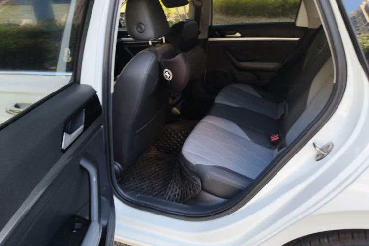Used Volkswagen Lavida 2023 1.5L Automatic Starry Sky 5 Million Edition Left Rear Seat