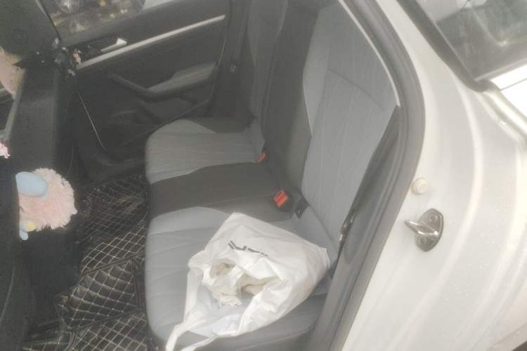 Used Volkswagen Lavida 2023 1.5L Automatic 5 Million Edition Left Rear Seat